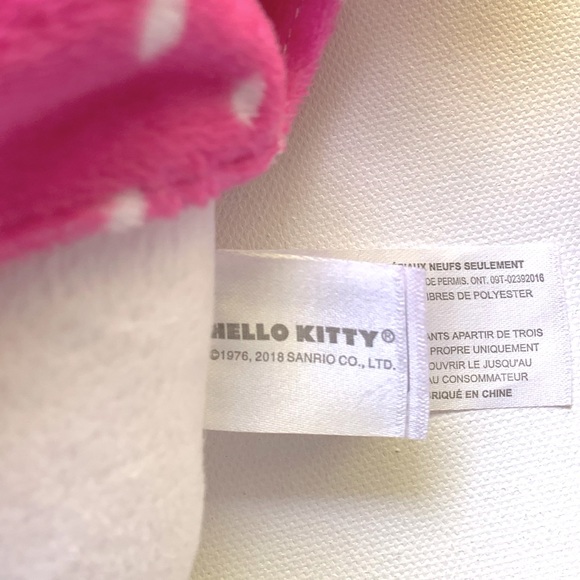 Hello Kitty with pink polka dot dress - Picture 5 of 7